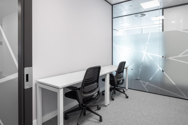 London - EC2N4AG \ Small Office Space for Rent