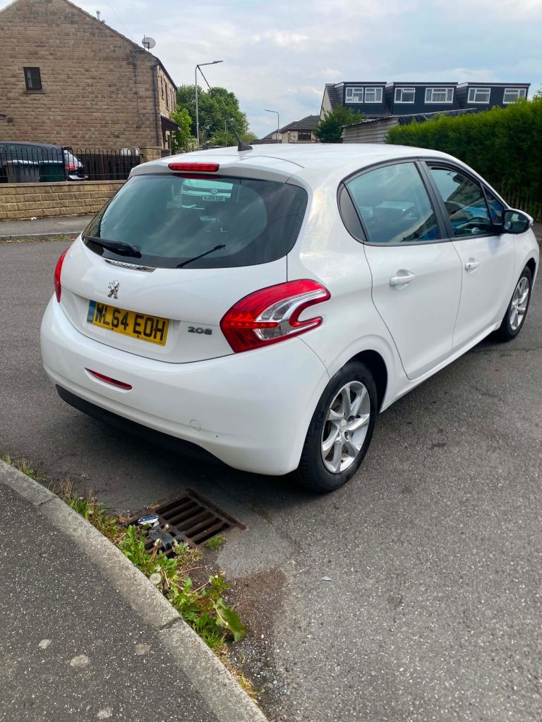 Peugeot, 208, Hatchback, 2015, Manual, 1199 (cc), 5 doors