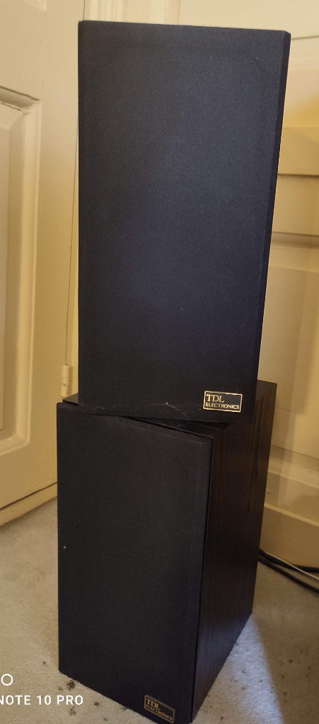 RTL 1, rare bookshelf transmission line speakers