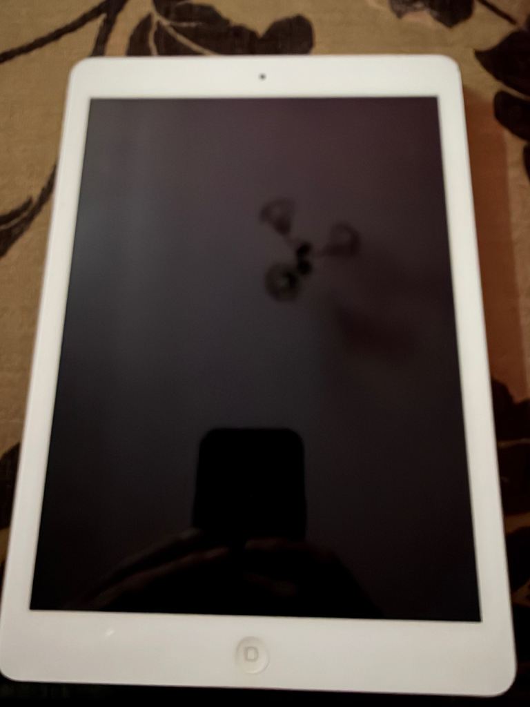 Apple iPad Air A1475 WiFi + Cellular