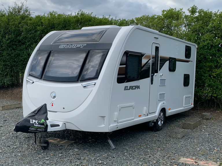 For Sale: 2020 Swift Europe 590 - 6 Berth Touring Caravan (Excellent Condition)