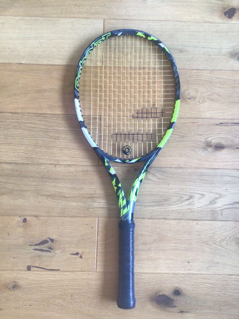 Babolat Pure Aero Tennis Racket. Grip 2. New Luxilon 4G Restring 