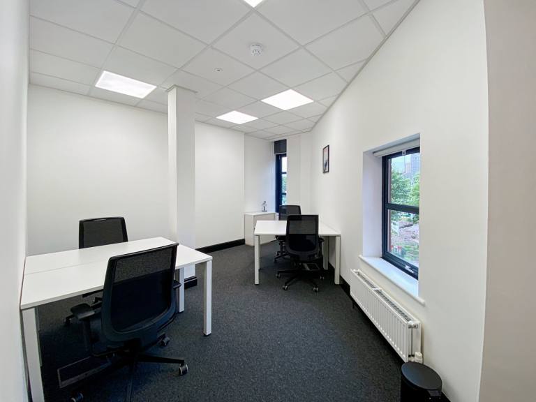 Norwich - NR3 1BQ \ Move-In Ready Office for 3 Workstations