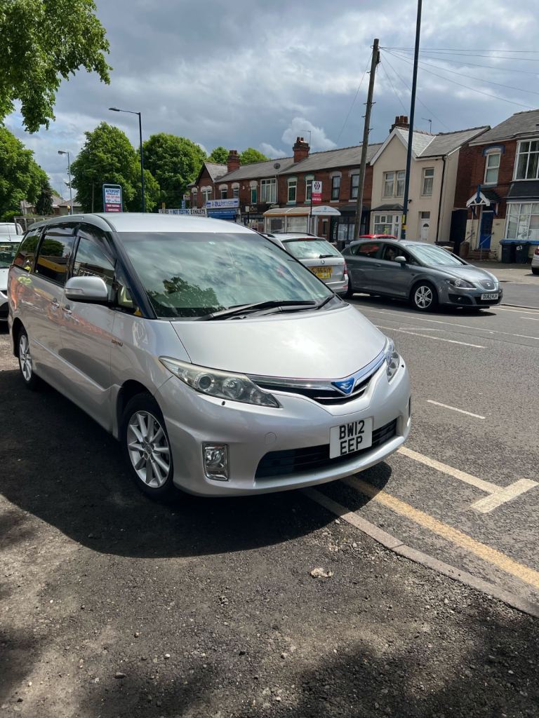 TOYOTA ESTIMA HYBRID PETROL AUTOMATIC