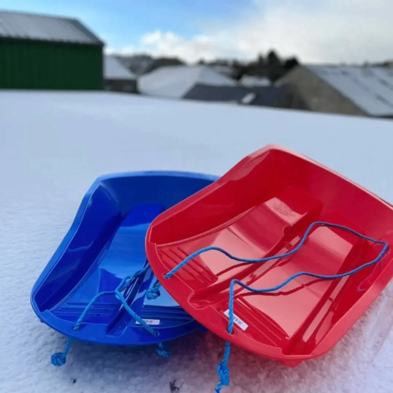 HEAVY DUTY LARGE SNOW SLEDGE / TOBOGGAN SLED / SLEDGES are in stock