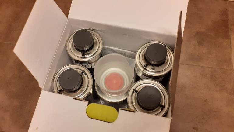 Raptor paint Kit. Plus underbodygun