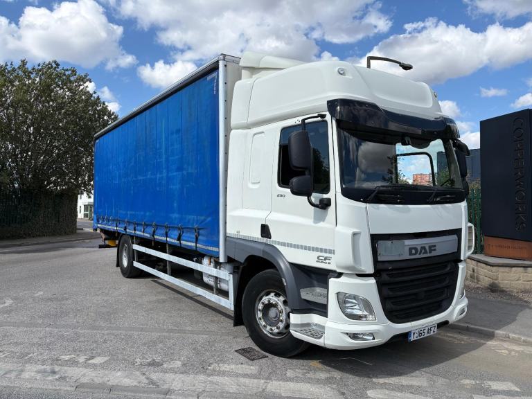 2016 DAF Cf250 18ton sleeper cab curtainsider manual gearbox 