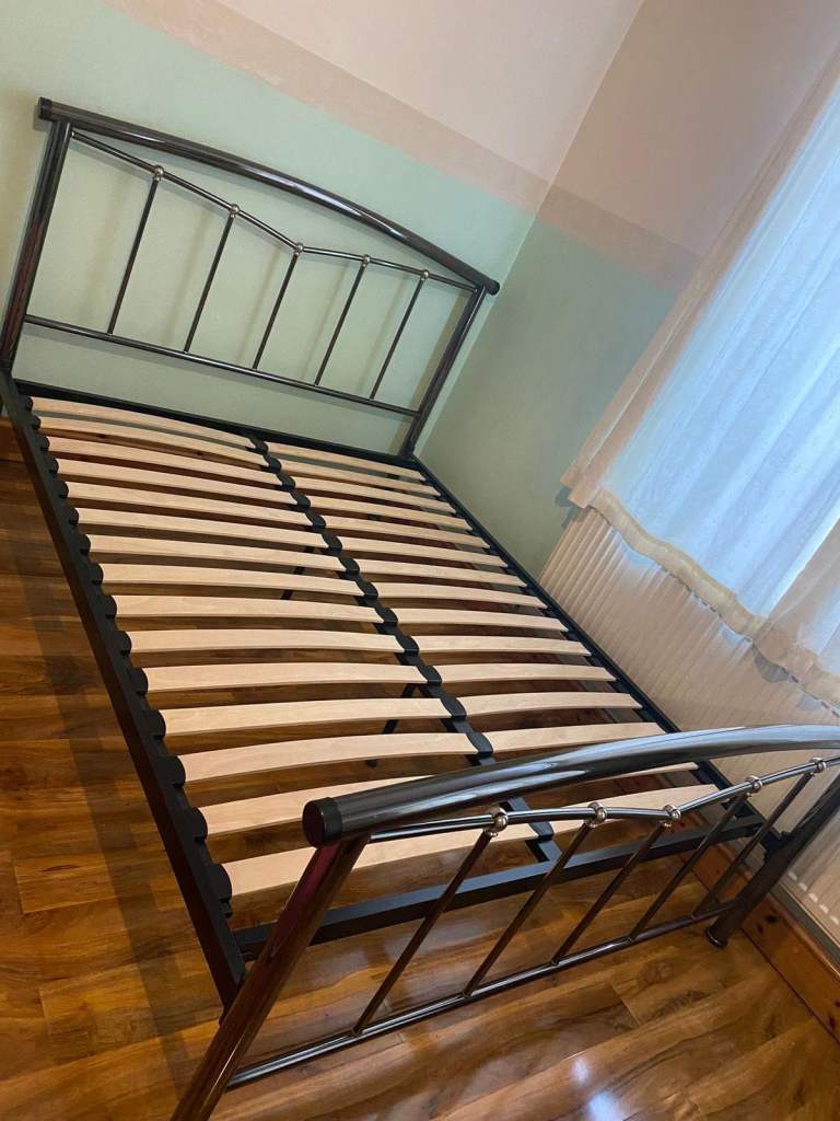 Metal strong bed frame king size