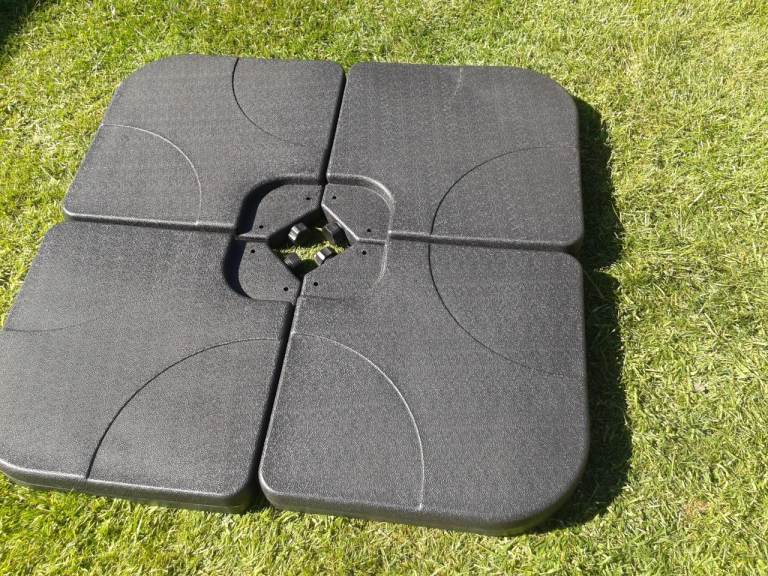 Garden Gear - Four-piece Cantilever Parasol Base (Brand New Still in Box)