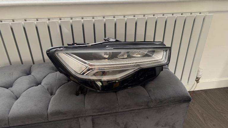 Original Audi A6 headlight (Driver’s side)