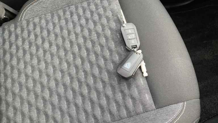 2024 Peugeot Rifter 100kW GT 52kWh 5dr Auto Electric Estate Estate Electric Automatic