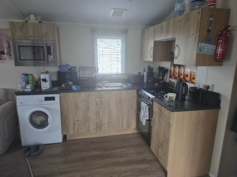 Willerby seasons static caravan on site with fees paid 
