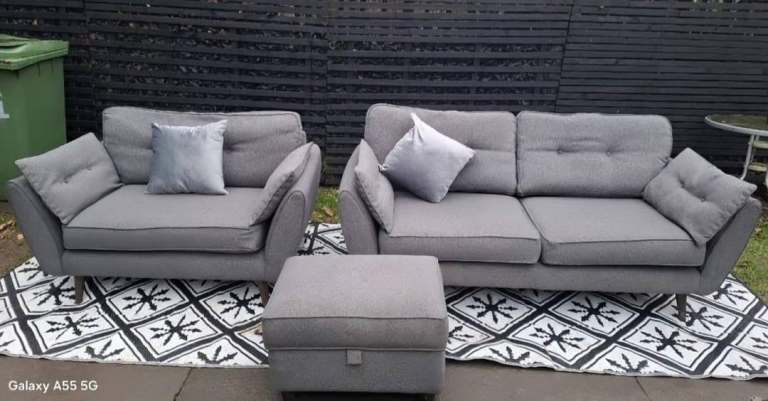 Grey DFS French Connection Sofas..3&1..Collection/Delivery 🚚Available 4 Xtra 