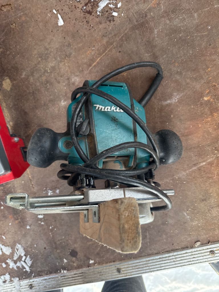 Makita router 