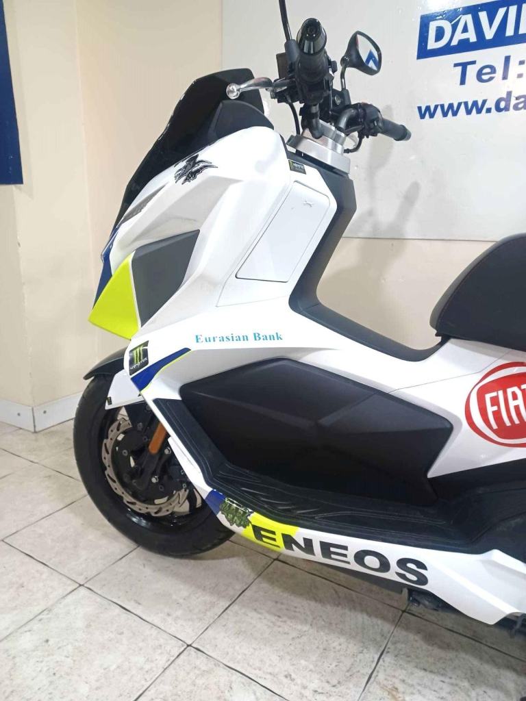 Sym JET X 125  ROSSI REP LTD EDITION 24-REG ONLY 1096 MILES £2499.OTR