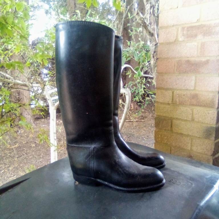 French good quality lined rubber riding boots size 37. Generous 37 fit a 38