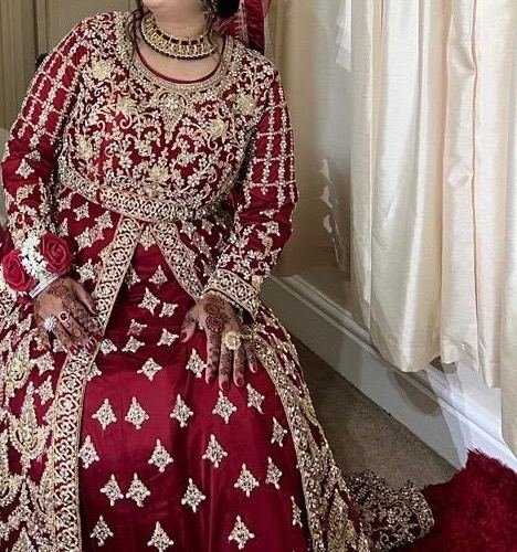 Stunning Red Indian/Pakistani Wedding Dress – Worn Once