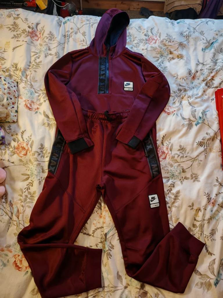 Nike air tracksuit- kids