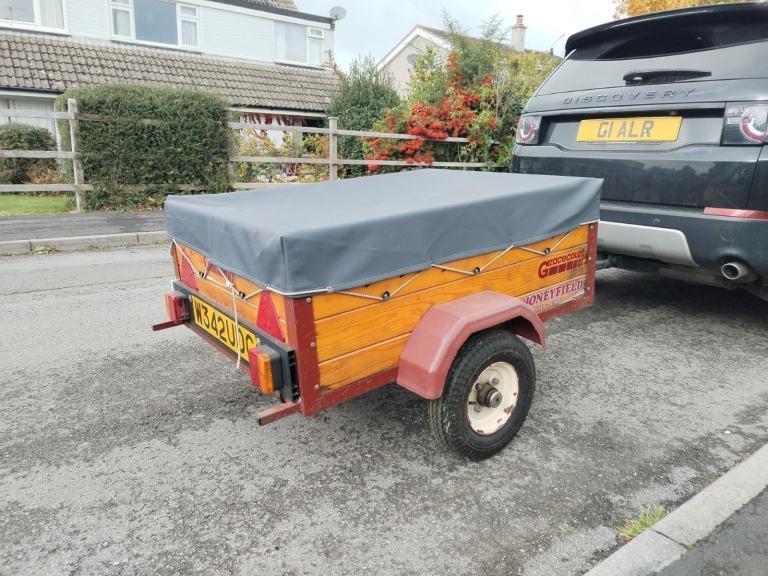 HONEYFIELD BOX CAMPING TRAILER TOWING C/W SPARE WHEEL & COVER 
