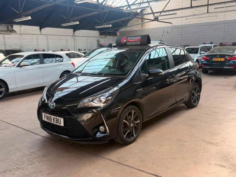 2018 Toyota Yaris 1.5 VVT-h Design E-CVT Euro 6 (s/s) 5dr Hatchback Automatic