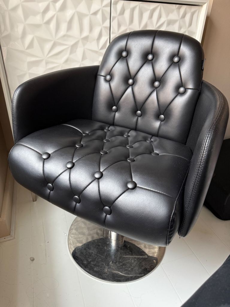 Dir Tufted Salon Styling Chair- must go asap!