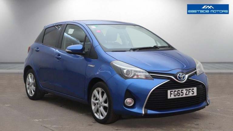 2015 Toyota Yaris 1.5 Hybrid Sport 5dr CVT HATCHBACK PETROL/ELECTRIC Automatic