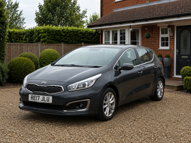 2017 Kia CEED 1.6 CRDI AUTOMATIC - FULL KIA MAIN DEALER SERVICE HISTORY - 2 KEYS - REVERSING CAMERA