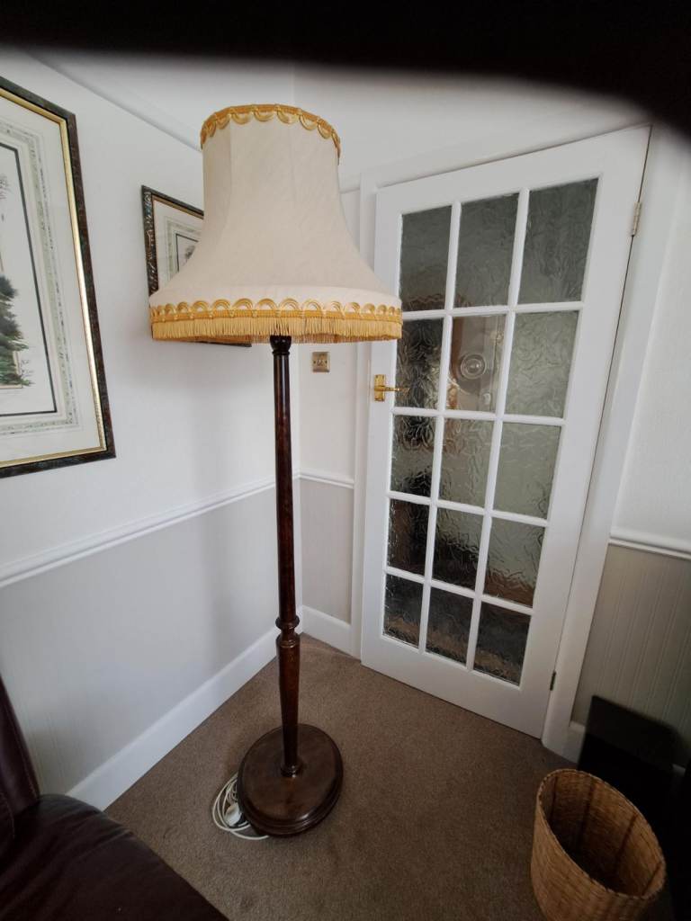 Floor Lamp.
