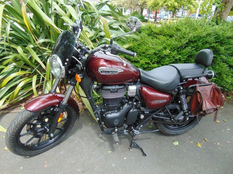 Royal Enfield METEOR 350 E5 2021 4325 miles splendid retro classic style thumper