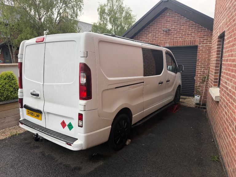 Vauxhall, VIVARO, Panel Van, 2015, Manual, 1598 (cc)