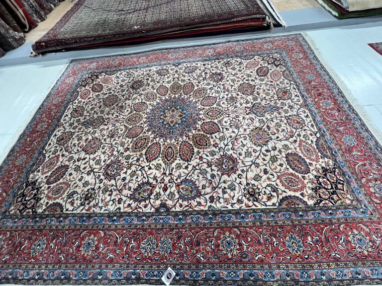 Persian sarouk rug 270x350cm