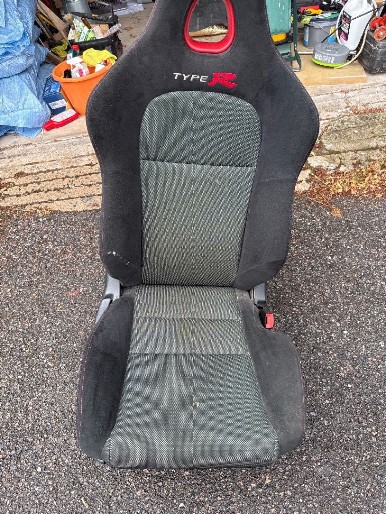 Honda type r seats 