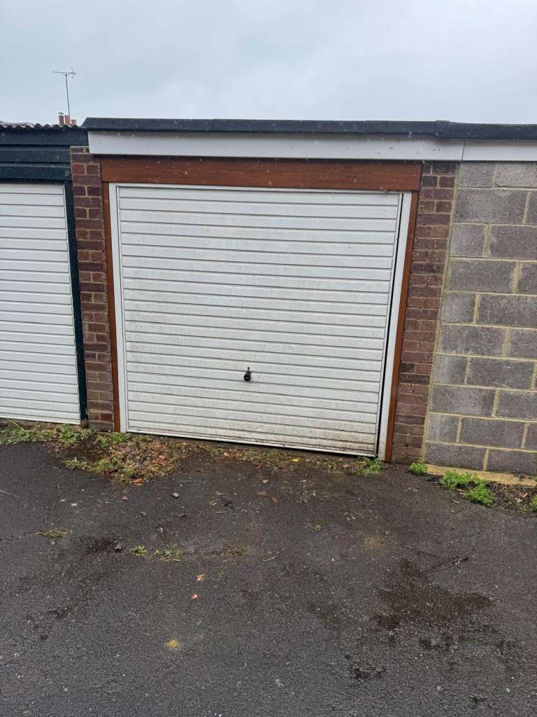 Garage in Muswell Hill, Alexandra Rd N10 2ES for rent