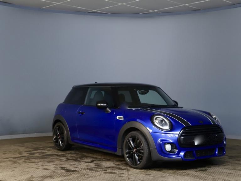 MINI HATCH 1.5 Cooper 3-Door Hatch Blue Manual Petrol 2018