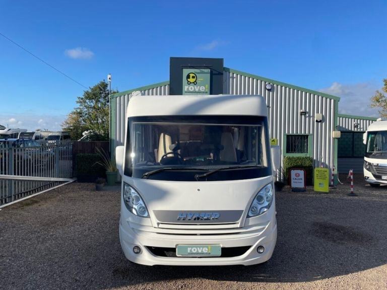 Hymer Exsis -i 578 4 Berth 4 Belt End garage 3500KG