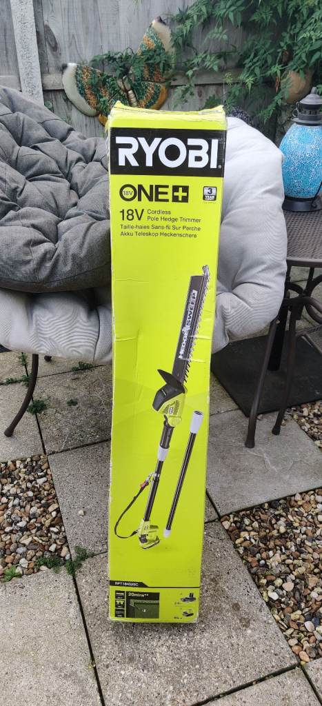 Ryobi One+ 18v Cordless Pole Hedge Trimmer - Good Working Order