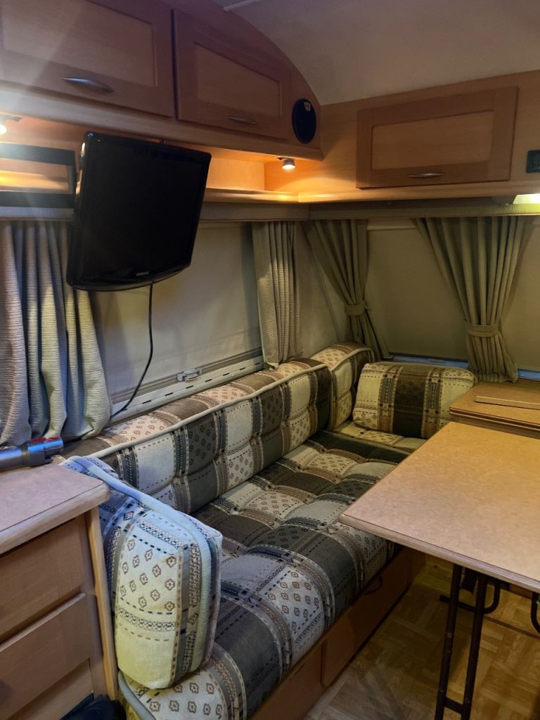 Elddis Hurricane with awning. Can deliver.