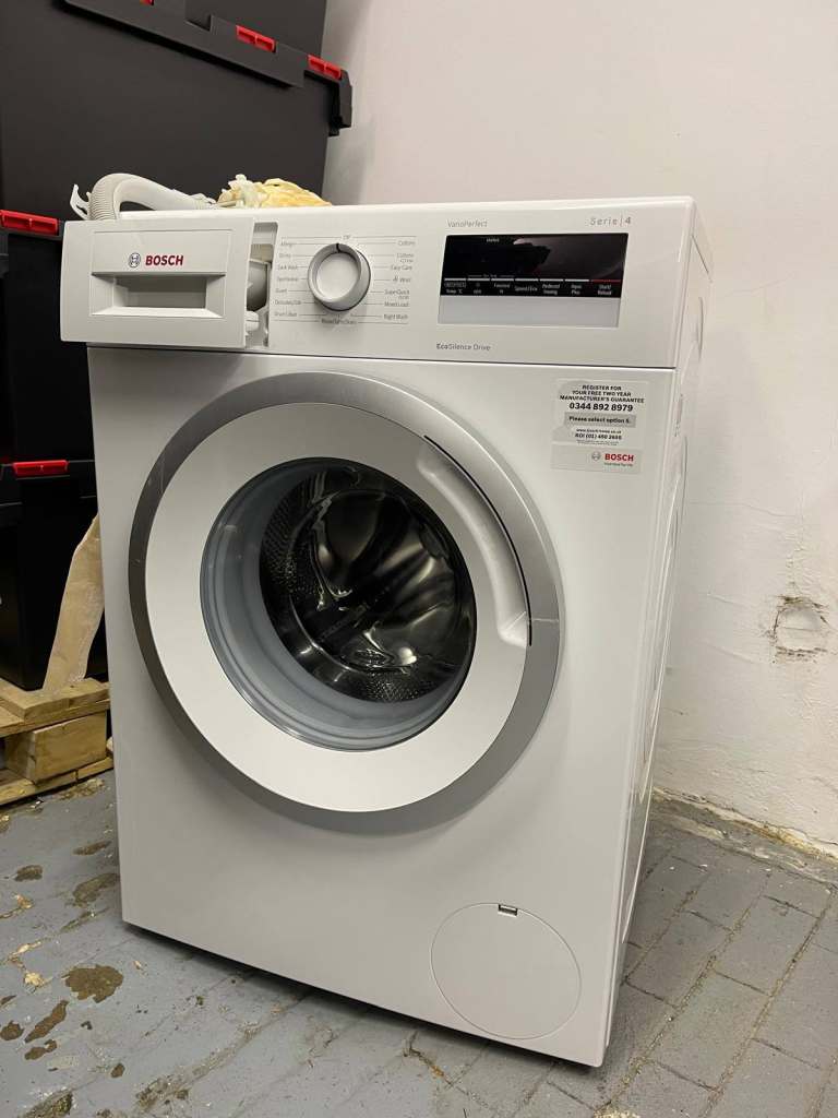Bosch WAN28201GB Washing Machine – Only Lightly Used!