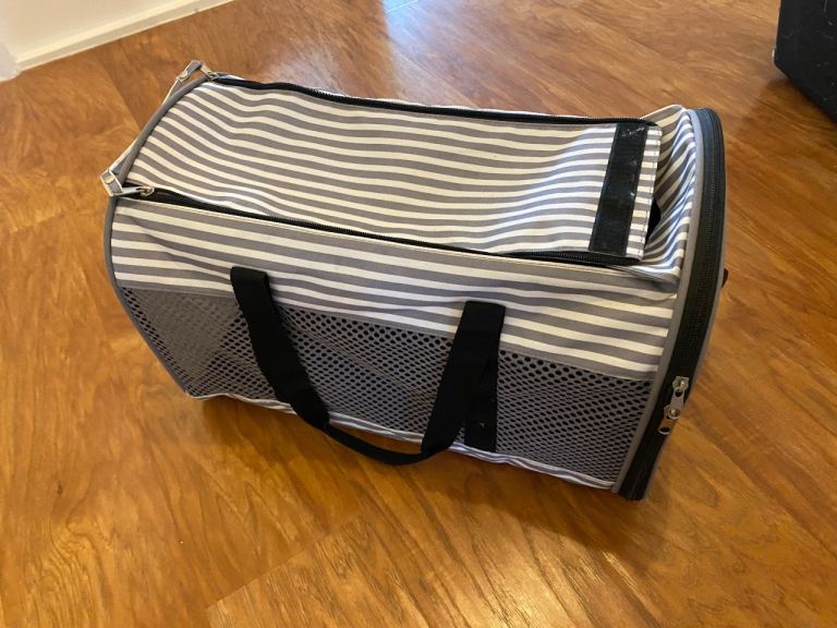 Pet Carrier Bag