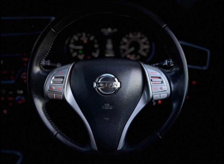 2016 Nissan Qashqai 1.5 dCi Acenta [Smart Vision Pack] 5dr HATCHBACK Diesel Manual