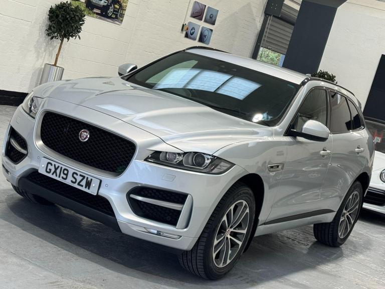 2019 Jaguar F-Pace 2.0 D180 R-Sport SUV 5dr Diesel Auto AWD Euro 6 (s/s) (180 ps) ESTATE Diesel A...