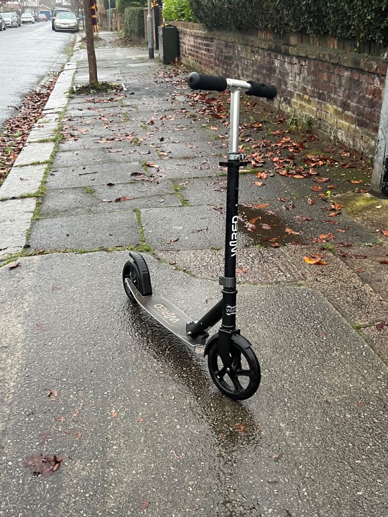 Scooter (10+) Zinc Voyager Foldable Big Wheel Scooter - Black