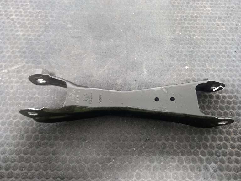 Bmw I3 Control Arm Lower O/S 2013-2022 0.0l Electric W20k06u0 I3s Rear Rh