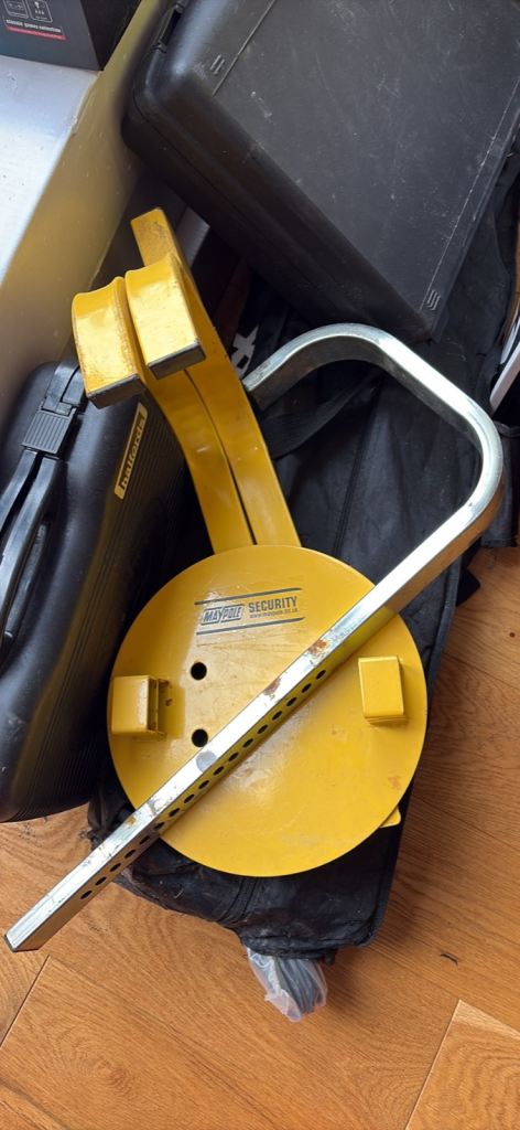 Car wheel lock