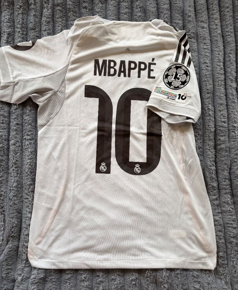 Real Madrid Home - Mbappe 10