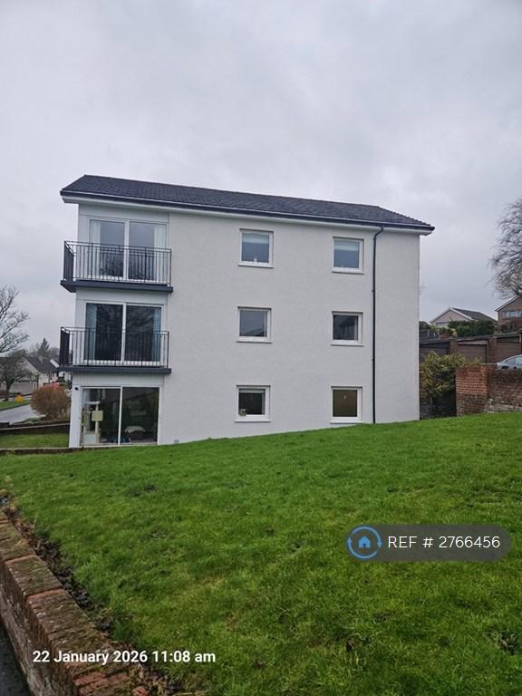 3 bedroom flat in The Green, Bathgate, EH48 (3 bed) (#2766456)