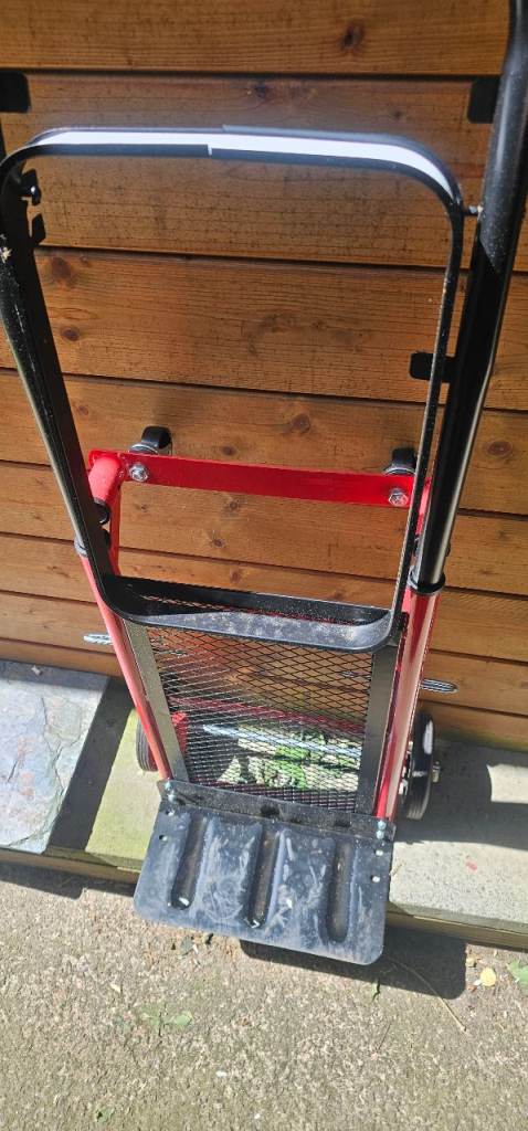 Trolly weight carrier