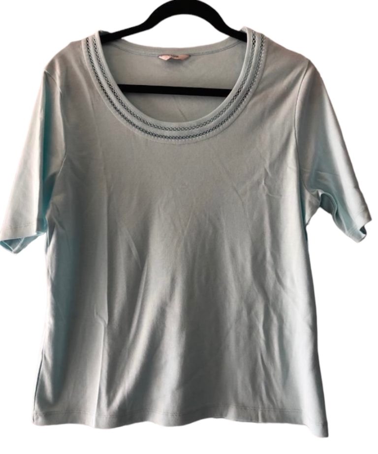 Womens Marks & Spencer T-Shirt Size 14 In Very Good Condition 