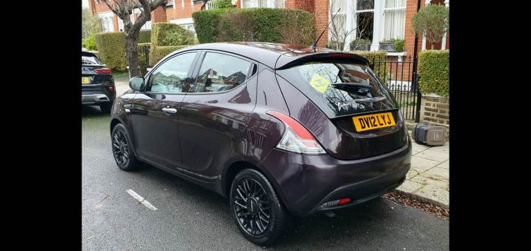 CHRYSLER YPSILON 0.9 TWIN AIR 2012 £1600!!! OPEN TO OFFERS