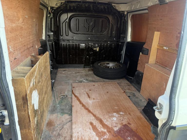 VAUXHALL COMBO 1.6 CDTi 2300 16v 2013